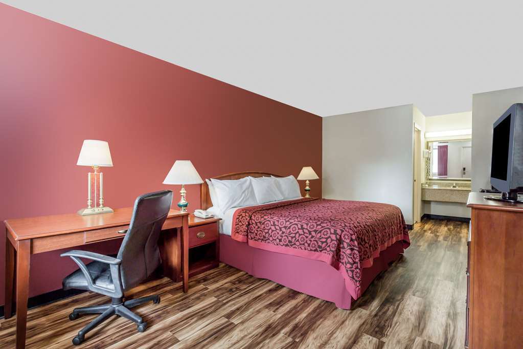 Red Roof Inn Edgewood Habitación foto